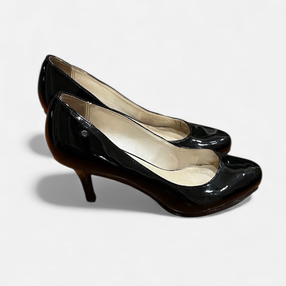 Etienne Aigner Black Patent Leather Mid Heels
